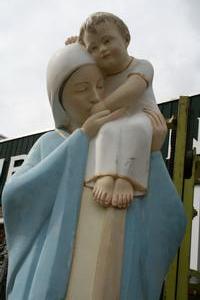 St. Mary Statue en CAST SANDSTONE, Belgium 19th century