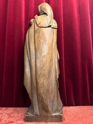 St. Mary With Child Sculpture. en Hand - Carved Wood , Southern Germany 20 th century