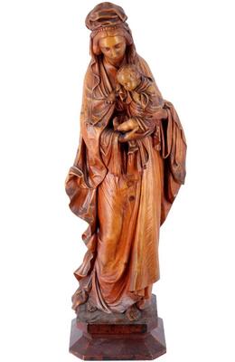 St. Mary With Child Sculpture. en Hand - Carved Wood , 20 th century