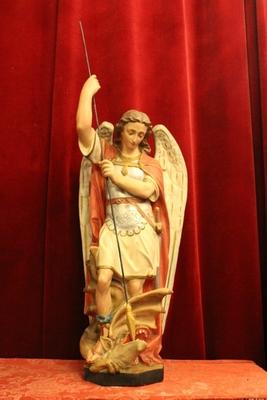 St. Michael Statue en plaster polychrome, France 19th century (anno 1875 )