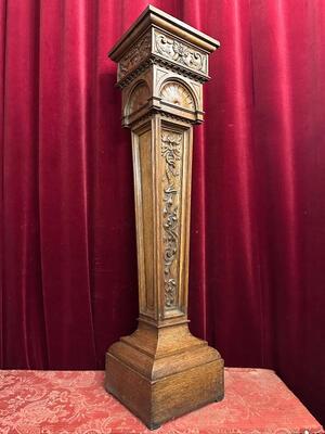 Standing Pedestal en Wood Oak, 19 th century