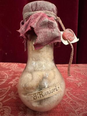 Very Rare Glass-Bulb-Reliquary Ex Ossibus St. Rainerius en Glass / Originaly Sealed / Fabrics, Italy  18 th century ( Anno 1790 )