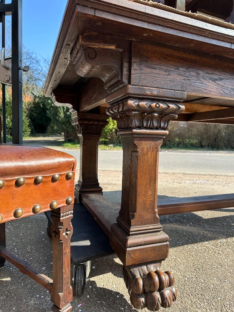 11  Exceptional Adjustable Table With Matching Chairs