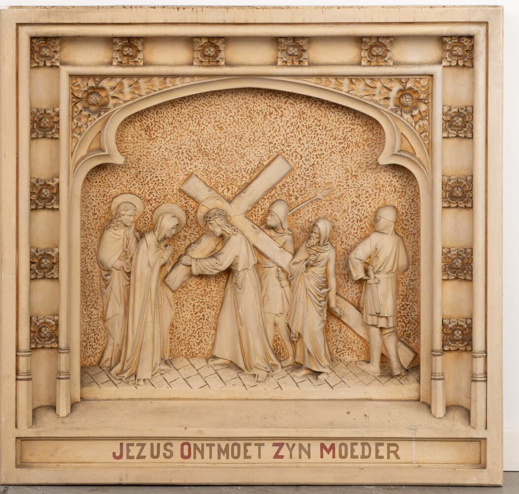 14 Gothic - Style Stations Of The Cross