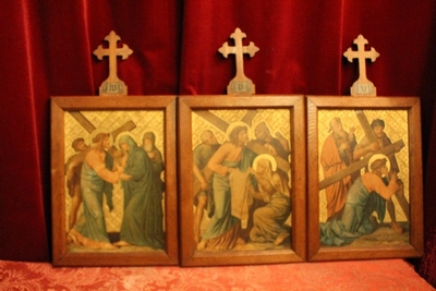 Stations Of The Cross style Gothic - style en Painted on zink / Oak Frames, Belgium 19th century ( anno 1890 )