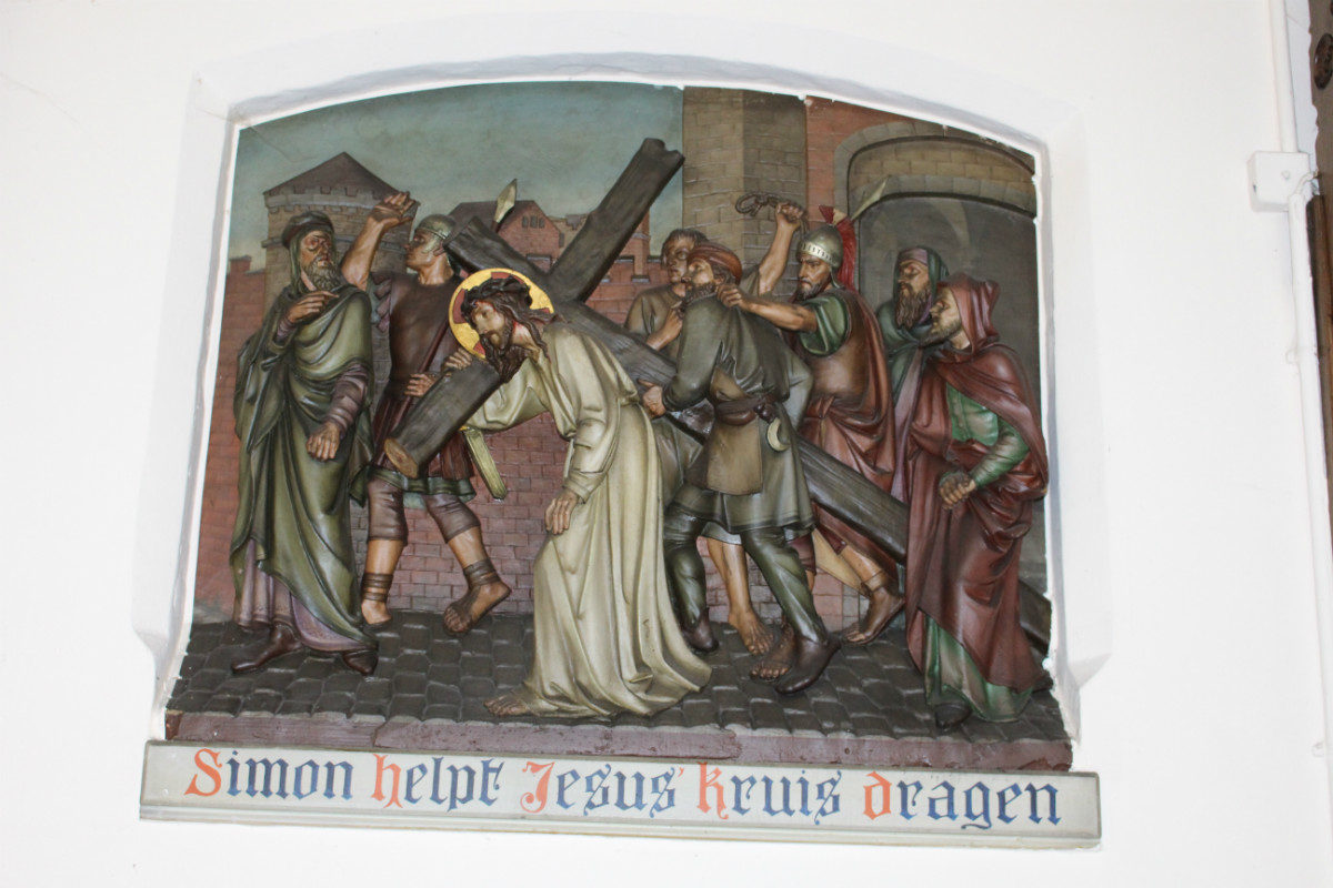 14  Stations Of The Cross