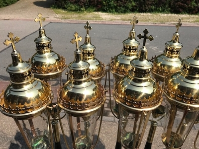 Matching Procession - Lanterns style Gothic - style en Brass / Polished / New Varnished, Belgium 19 th century