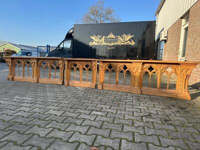Communion Rails  style Gothic - Style en Oak wood, Netherlands  19 th century