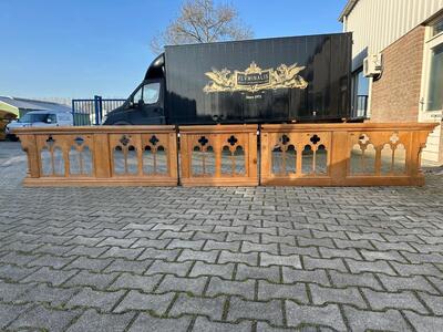 Communion Rails  style Gothic - Style en Oak wood, Netherlands  19 th century