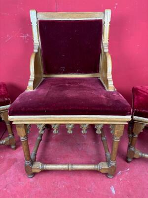 Set Of Priest Altar - Seats. style Gothic - Style en Oak Wood / Red Velvet, Netherlands  19 th century ( Anno 1885 )