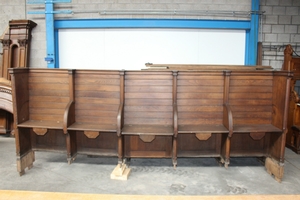 4x 5-Seats Oak Choir-Stalls en Oak wood, Belgium 19th century