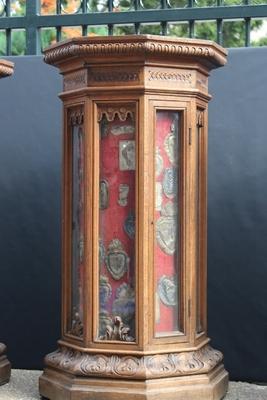 Exceptional And Extreme Rare Series Of 4 Cabinet Stands Inside Cylinders With Hundreds Of Silver Ex Voto S style Baroque en Oak wood / EX VOTO SILVER, Belgium 1890