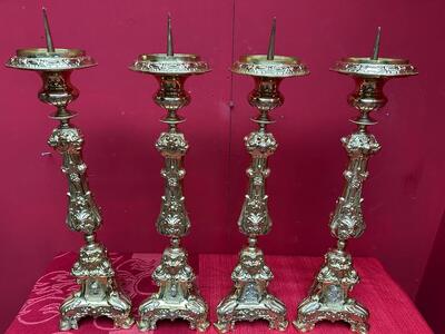 Candle Holders Measures Without Pin style Baroque - Style en Brass / Bronze / Polished and Varnished, Belgium  19 th century ( Anno 1835 )