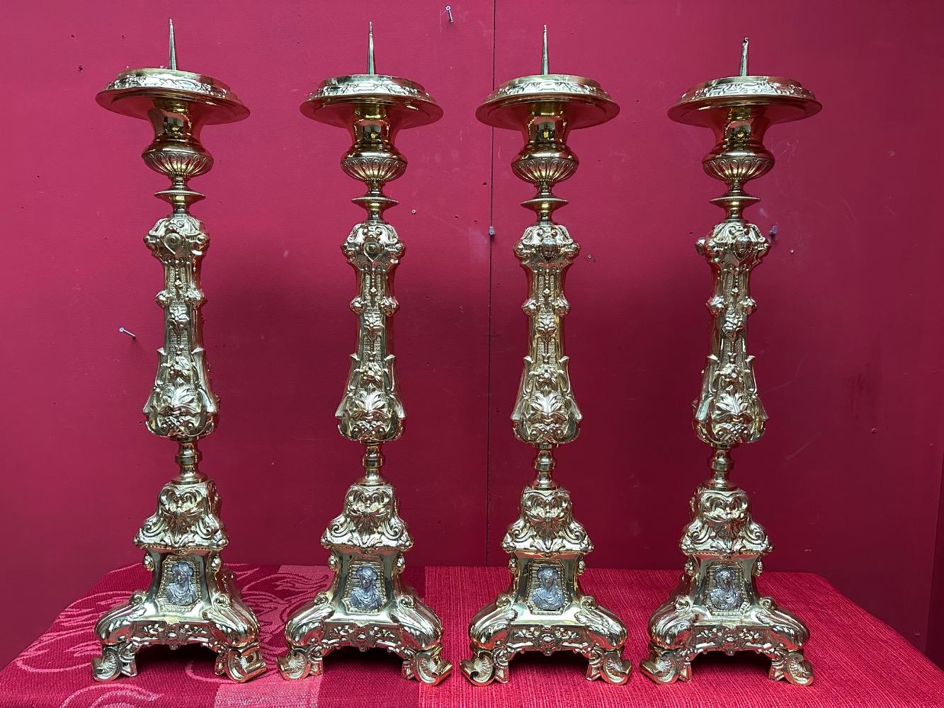 4 Baroque - Style Candle Holders Measures Without Pin