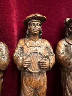 Itinerant Musiciens / Vagabond Pipers en Fully Hand - Carved Wood Oak, Belgium  19 th century