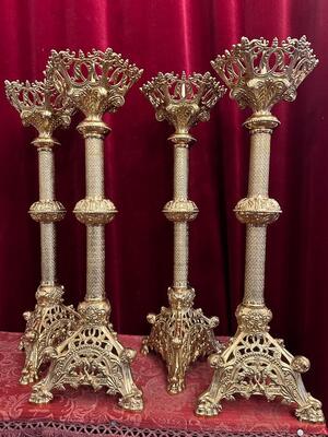 4  Matching Candle Sticks Height Without Pin.