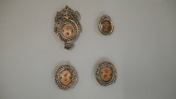 Relics en silver, Belgium 18 th century