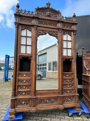 Exceptional Complete Bedroom style Gothic - Style en Oak wood / Glass / Marbel, France 19 th century ( Anno 1865 )