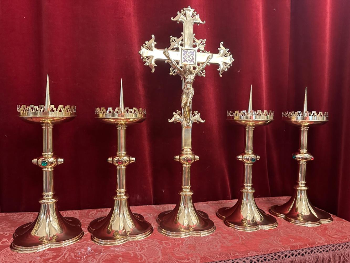 5 Gothic - Style Matching Candle Sticks & Cross Height Without Pin. Measures Cross : H 68 Cm X W 31 Cm X D 20 Cm