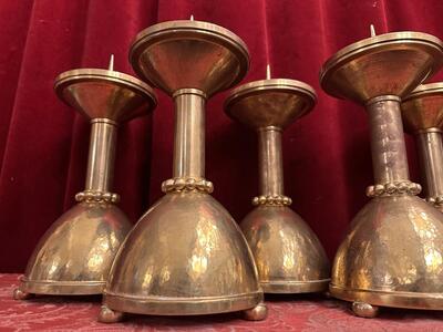 Matching Set Candle Sticks Height Without Pin. style art - deco en Brass / Hand - Hammered, Belgium  20 th century ( Anno 1930 )