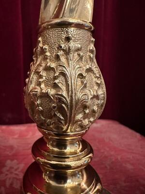 Matching Candle Sticks Height Without Pin. style Classicistic en Bronze / Polished and Varnished, France 19 th century ( Anno 1885 )