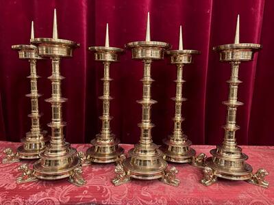 Matching Candle Sticks Height Without Pin. style Gothic - Style en Bronze Gilt, Belgium  19 th century ( Anno 1885 )