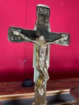 Altar - Set Matching Candle Sticks With Cross. Measures Candle Sticks Without Pin style art - deco en Brass / Bronze / Ebony Wood, Belgium  20 th century ( Anno 1930 )