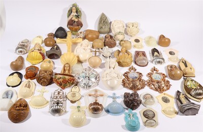 Very Large Collection Holy Water Holders en Wood / Glass / Brass / Porcelain / Composite Etc.., 20 th century