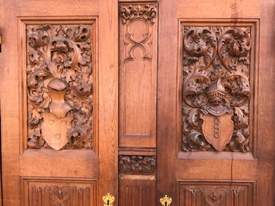 Exceptional Castle Doors  style Gothic - style en Oak wood, France 19th century