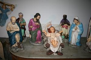 Resin Nativity Set  en RESIN / POLYESTER, 20th Century