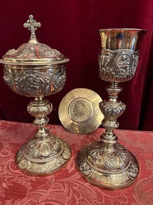 Matching Pair Of Baroque Chalice And Ciborium. style Baroque - Style en Full - Silver, Belgium  19 th century