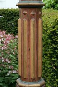 Pair Of Matching Large Full Oak Candlesticks  style Gothic - Style en Oak, Netherlands  19 th century ( Anno 1875 )