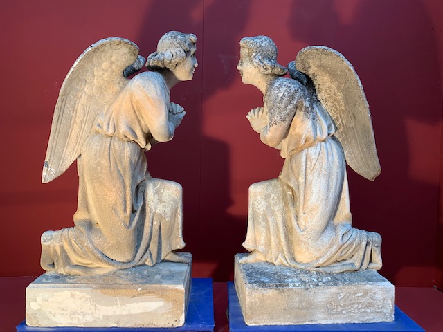 Pair  Angels