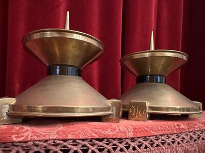 Candle Holders Measures Without Pin style art - deco en Brass / Bronze / Ebony Wood, Belgium  20 th century ( Anno 1930 )