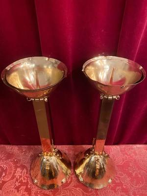 Candle - Holders Partly Hand - Hammered style ART - DECO en Brass / Bronze / Polished / New Varnished, Dutch 20th century (Anno 1930)