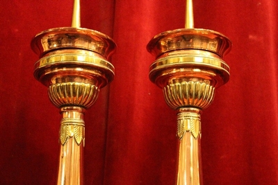 Candle Sticks Measures Without Pin style Baroque en Brass / Red Copper, Dutch 18 th century