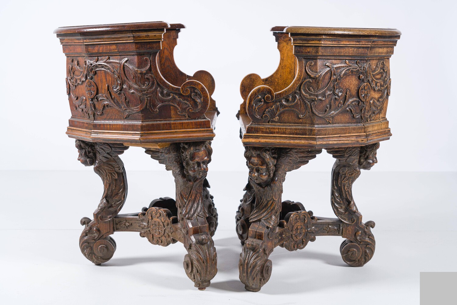 Pair Baroque - Style Chairs Expected !