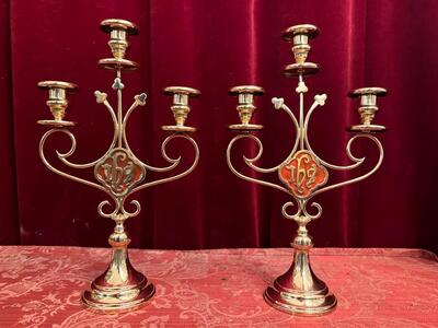 Candle Holders en Brass / Bronze / Polished and Varnished, Belgium  19 th century ( Anno 1885 )
