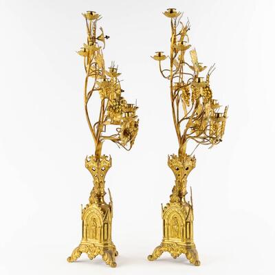 Floral Candle - Holders en Brass / Bronze / Gilt, France 19 th century