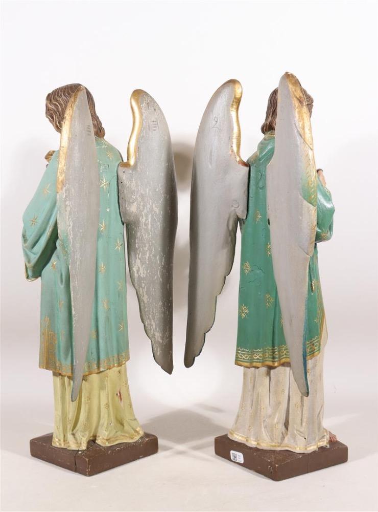 Pair Gothic - Style Angels