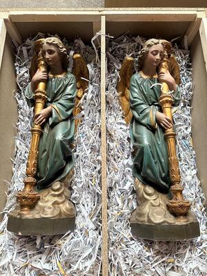 Pair Gothic - Style Angels