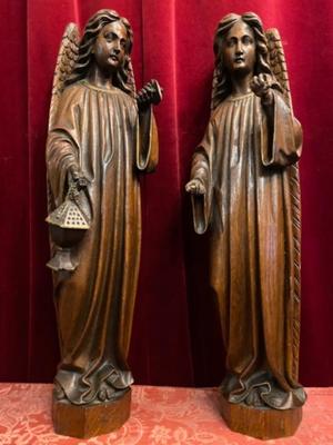 Angels style Gothic - Style en Hand - Carved Wood Oak, Belgium 19 th century ( Anno 1890 )
