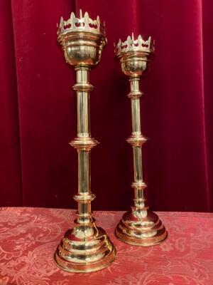 Candle Holders Measures Without Pin style Gothic - Style en Brass / Polished and Varnished, Belgium  19 th century