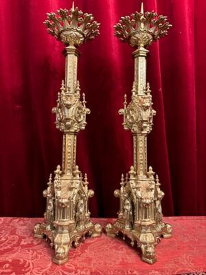 Candle Holders Measures Without Pin style Gothic - Style en Bronze / Polished and Varnished, France 19 th century ( Anno 1865 )