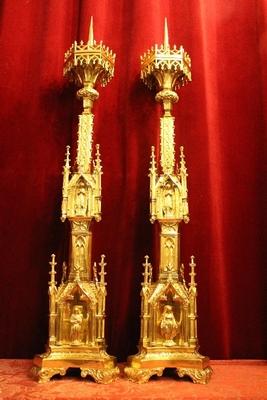 Candle Holders Measures Without Pin style Gothic - style en Bronze / Polished and Varnished, France 19th century