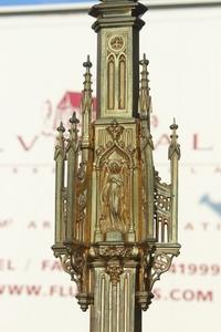 Candle Sticks Measures Without Pin style Gothic - style en Brass / Bronze, France 19th century