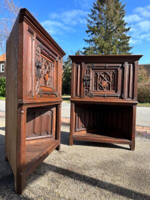 Corner Cabinets style Gothic - Style en Oak wood, France 19 th century