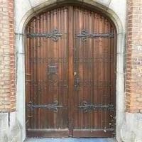 Exceptional Church Doors.  style Gothic - style en Oak wood, Belgium 19th century / 1905