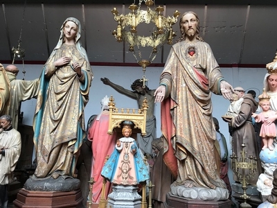 Exceptional Life - Size Pair Of Fully Hand - Carved Matching Statues : Sacred Hearts Of St. Mary & Jesus style Gothic - style en wood - polychrome, Flemish Belgium 19th century ( anno 1865 )