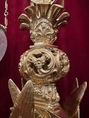 Exceptional Standing Sanctuary Lamps style Gothic - Style en Bronze / Polished and Varnished, France 19 th century ( Anno 1865 )